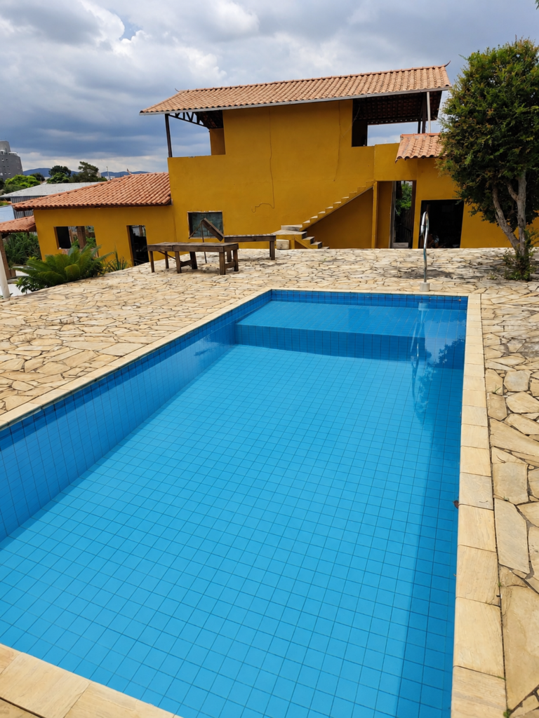 piscina de frente